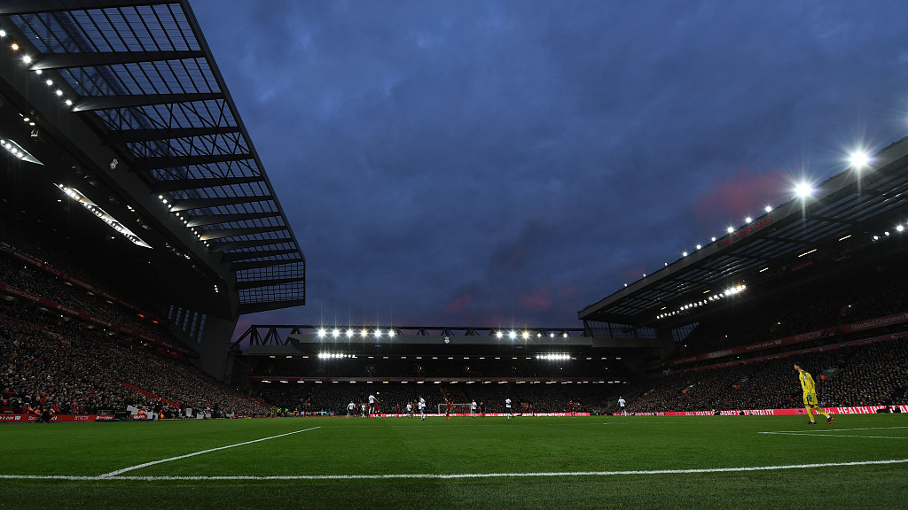 记者：佩林出现肌肉疲劳，将缺席尤文与乌迪内斯的意杯1／8决赛（受肌肉疲劳困扰，佩林无缘尤文对乌迪内斯的意杯1／8决赛）