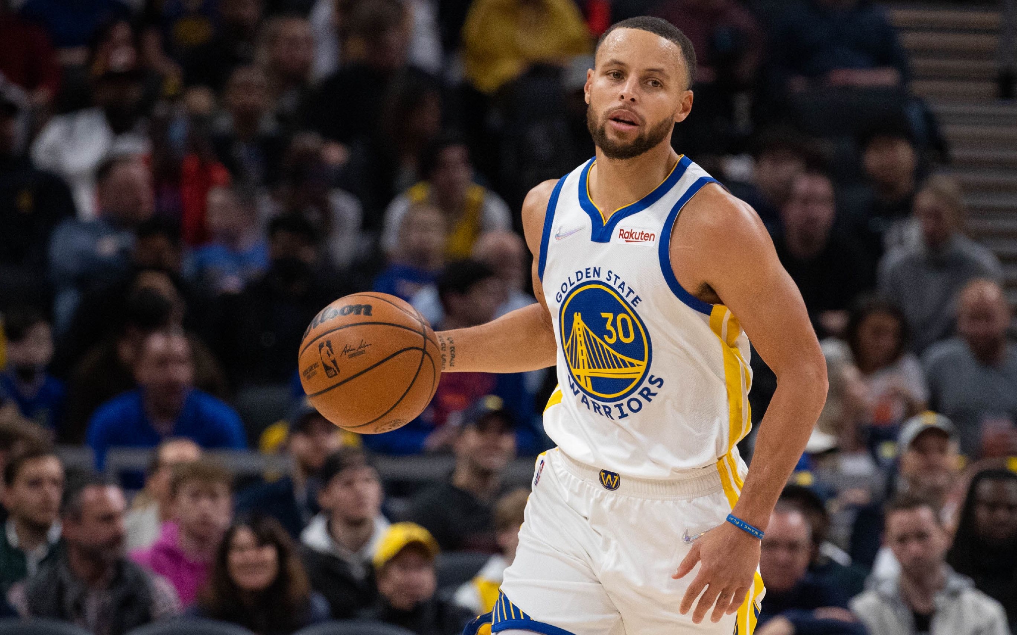 因长相帅气被盗用照片聊骚约炮，川超眉山队球员发声明辟谣（川超眉山队球员澄清辟谣：帅照遭冒用用于聊骚约炮，非本人所为）