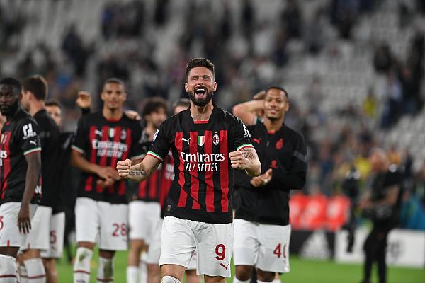 英超前瞻：曼城各项赛事遭遇两连败，利兹联客场表现挣扎（英超前瞻：曼城陷两连败低潮，利兹联客场持续低迷）