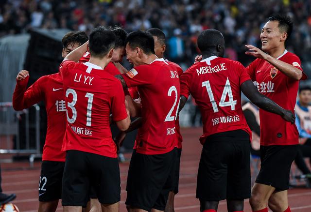 北青：徐彬大概率将与狼队签约，签约后或将被外租至英冠（北青：徐彬接近加盟狼队，完成签约后或将租借赴英冠）