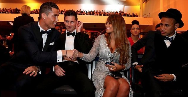 博主：此前确定不再续约的古加将于明日凌晨携家人返回葡萄牙（据博主消息，已确定不续约的古加将于明日凌晨与家人启程回葡萄牙）