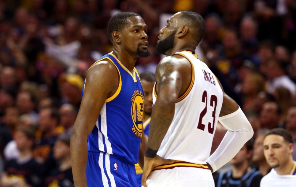 体坛：夏窗不少意向球员在了解亚泰队资金状况后都选择了观望（体坛：多位夏窗意向球员在知悉亚泰资金状况后转为观望）